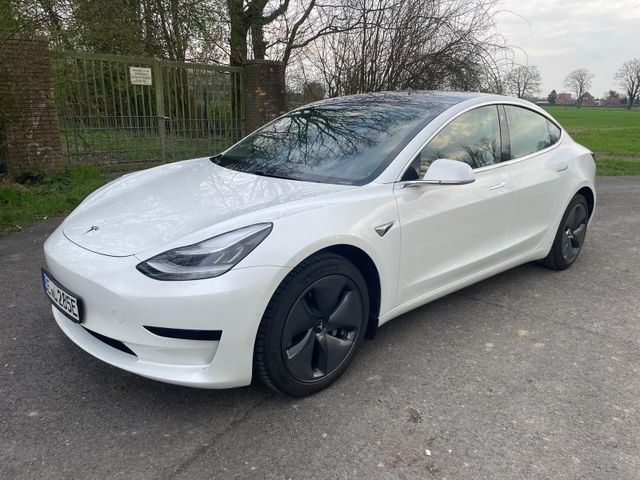 Tesla Standard Reichweite Plus, EoW-Check, Gutachten