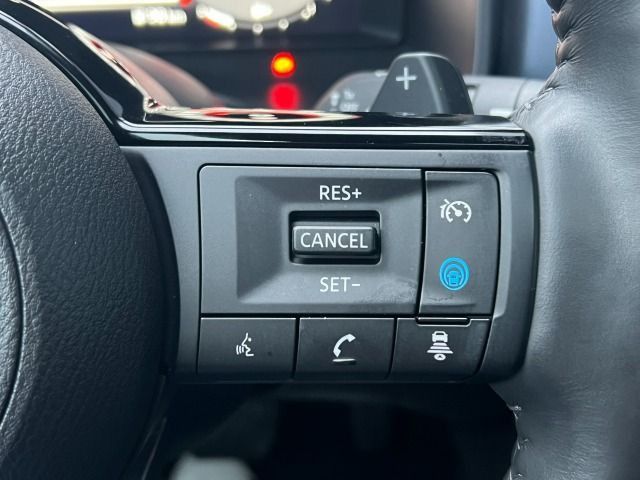 Fahrzeugabbildung Nissan Qashqai 1.3 DIG-T Xtronic Tekna LED+Design+19`