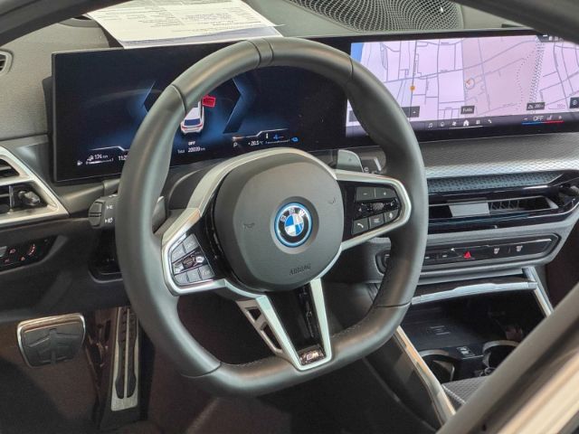 BMW 330 - Bild 10