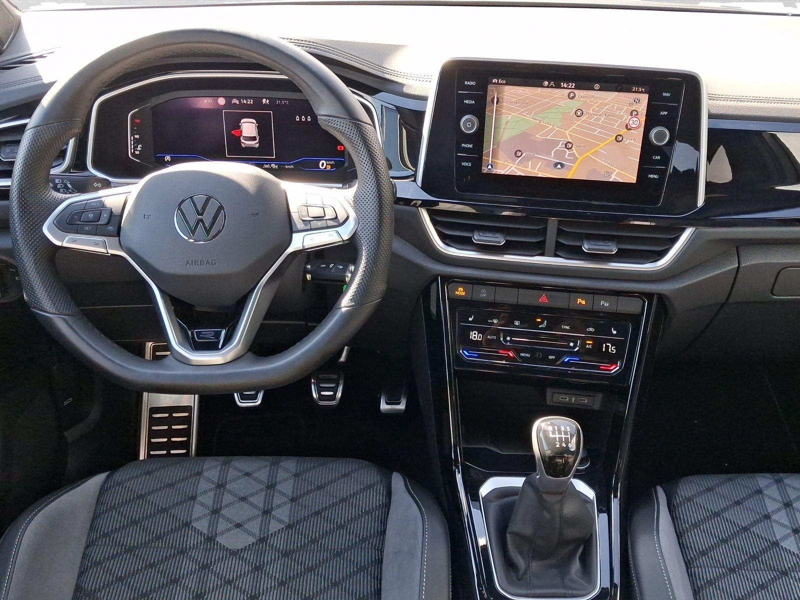 Volkswagen T-Roc 1.0 TSI R-LINE IQ.LIGHT IQ.DRIVE LM17