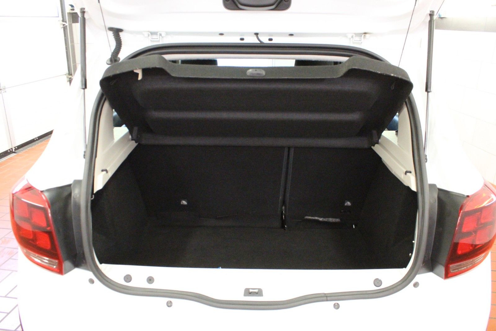 Fahrzeugabbildung Dacia Sandero TCe 90 Stepway *Media-Nav*