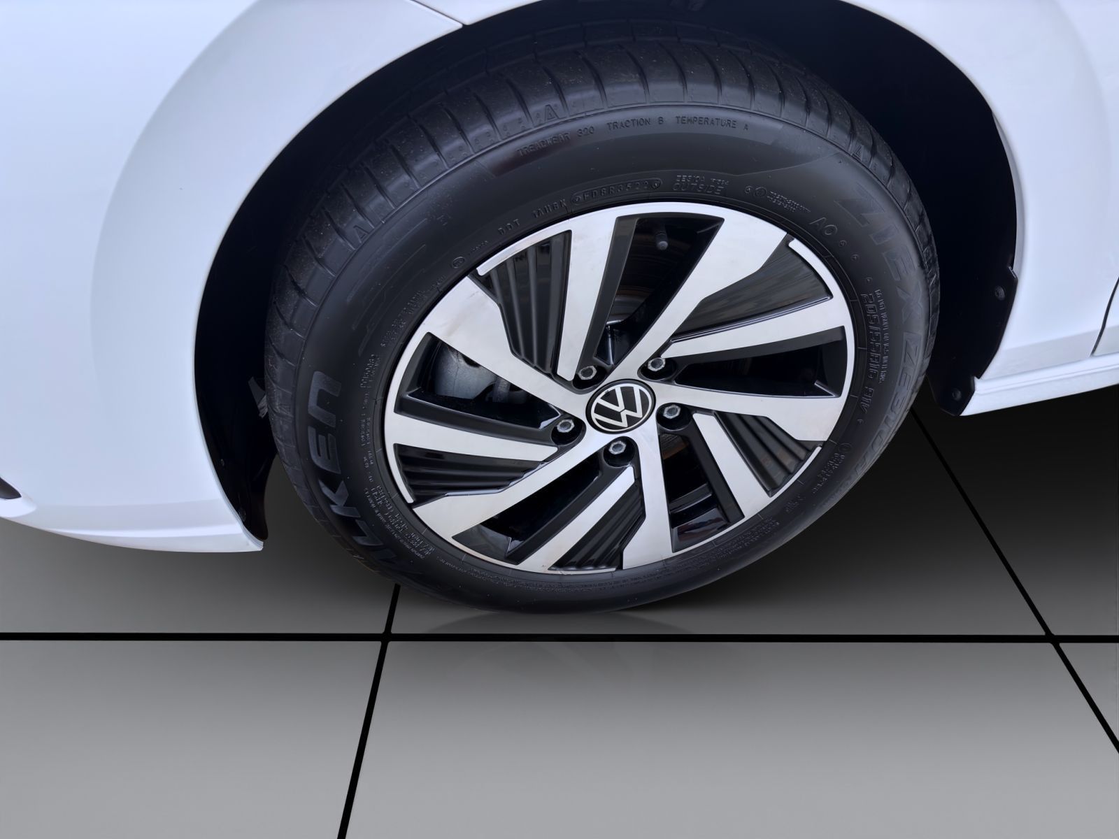 Volkswagen Golf - Bild 9