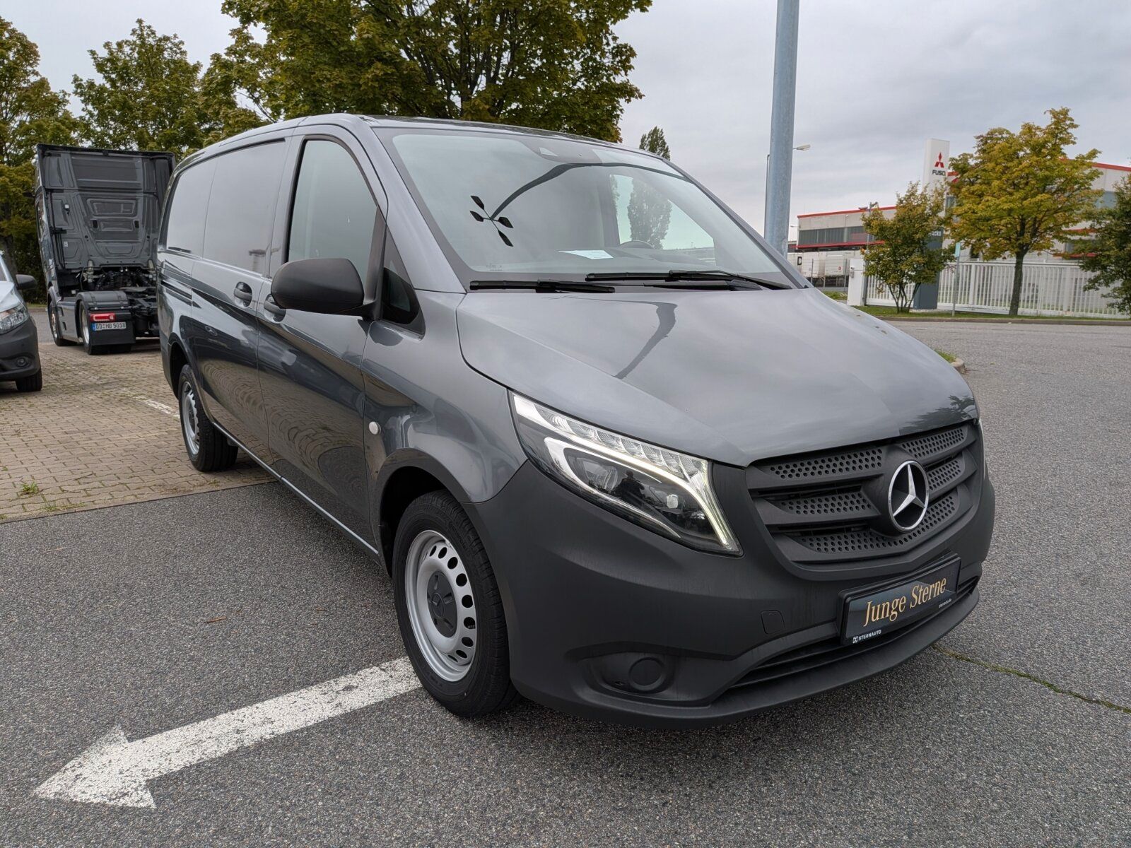 Mercedes-Benz Vito 116 CDI Kasten Lang LED NAVI AHK 2,5t imagem 2