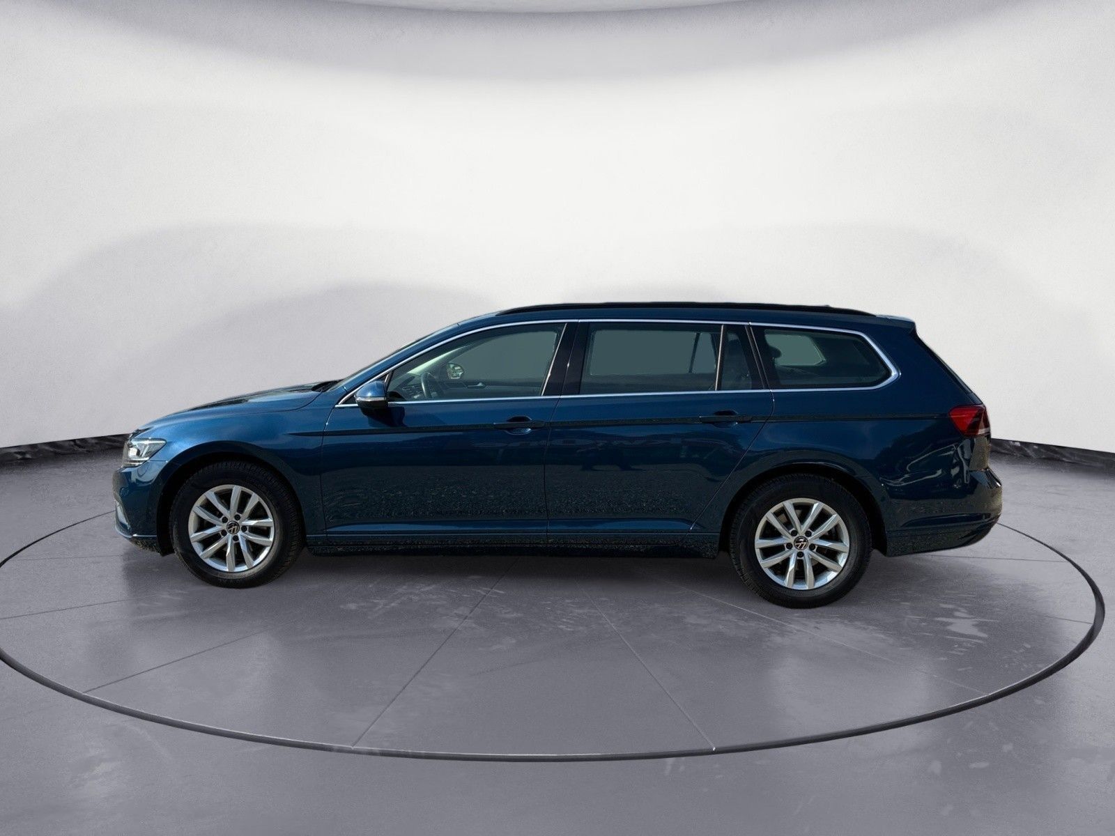 Volkswagen Passat Variant 2.0 TDI AHK*MASSAGE*NAVI*PDC*SHZ* imagem 2