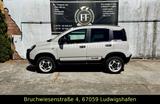 Fiat New Panda 4x40 * Sondermodel* 1. Hand* - Fiat New Panda Benziner Gebrauchtwagen