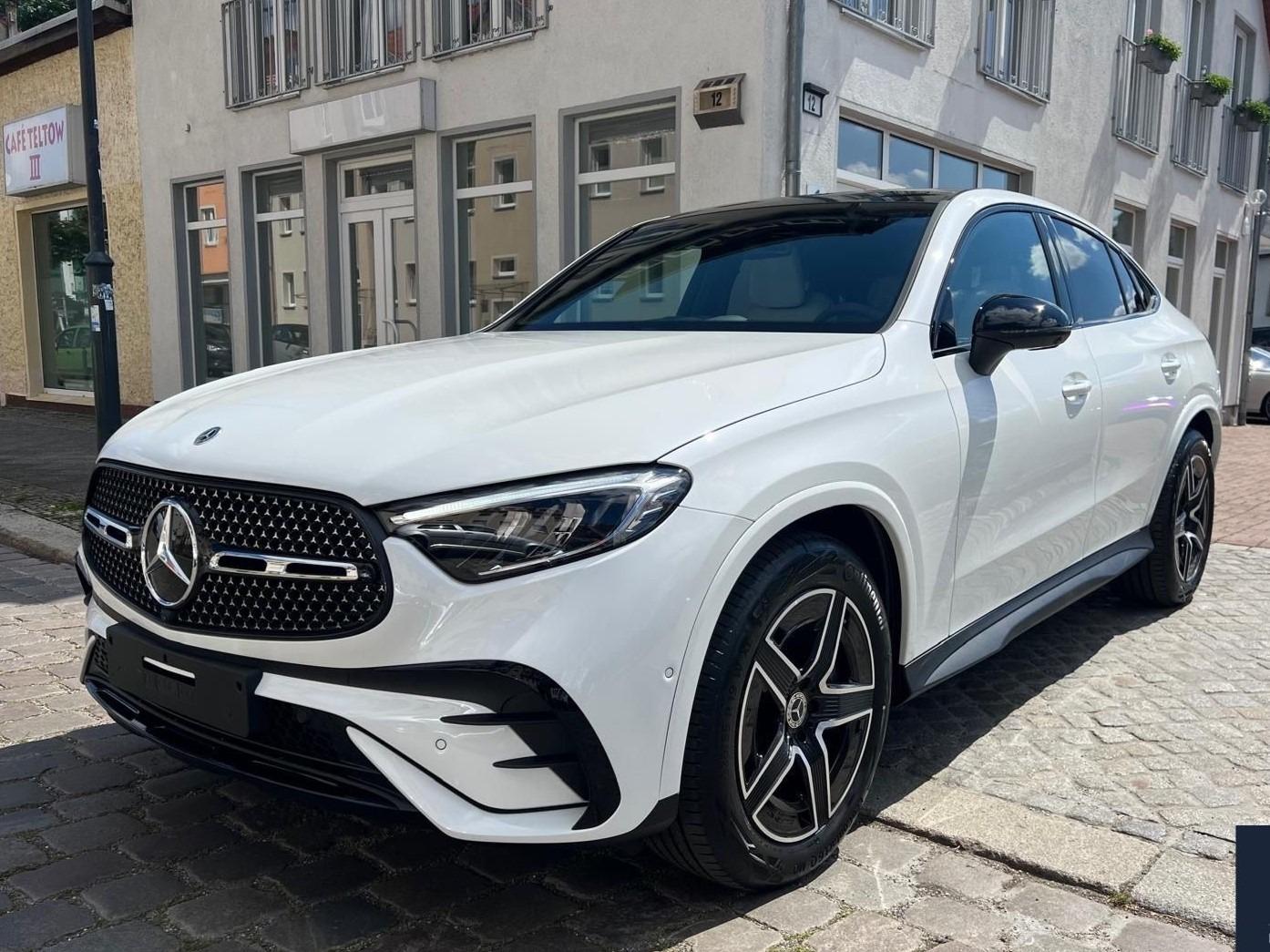 Mercedes-Benz GLC 200 4M AMG NIGHT GARANTIE MBUX BURM PANO 360