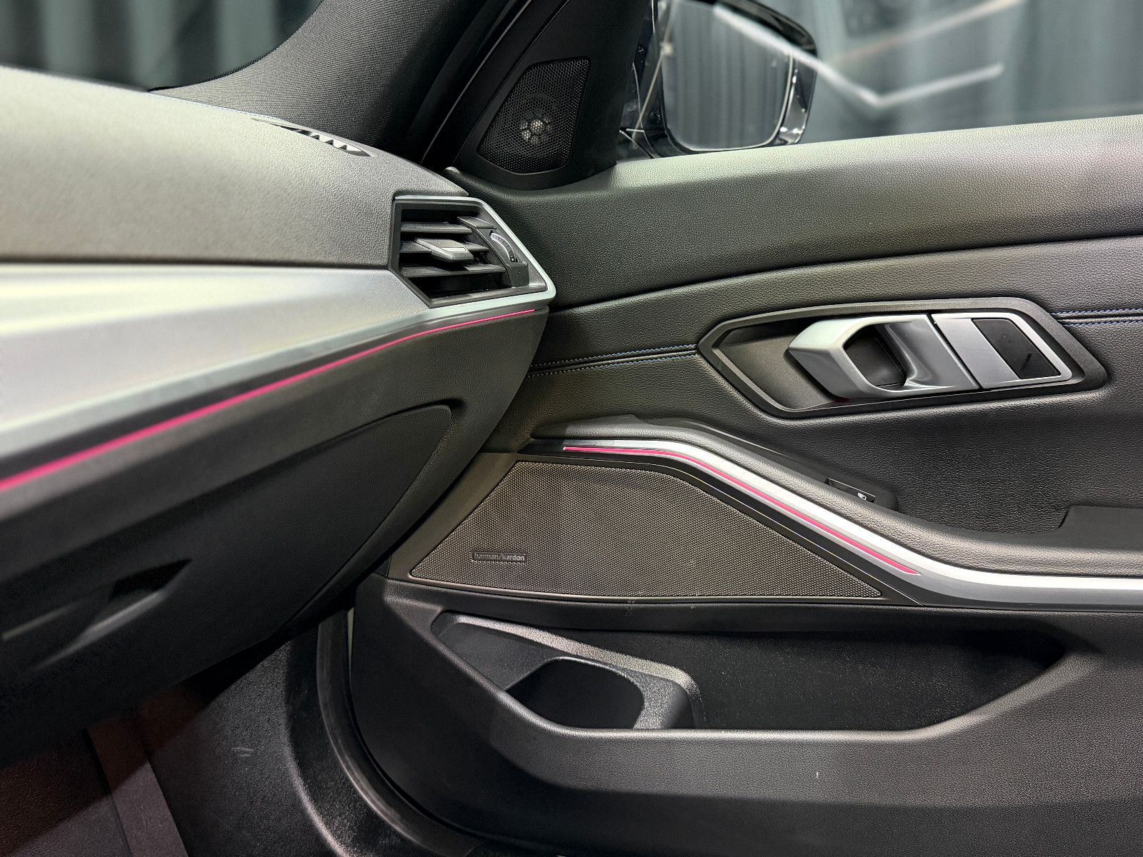 Fahrzeugabbildung BMW M340 i xDrive Limo|M-Sitze|360°|H&K|HuD|VOLL