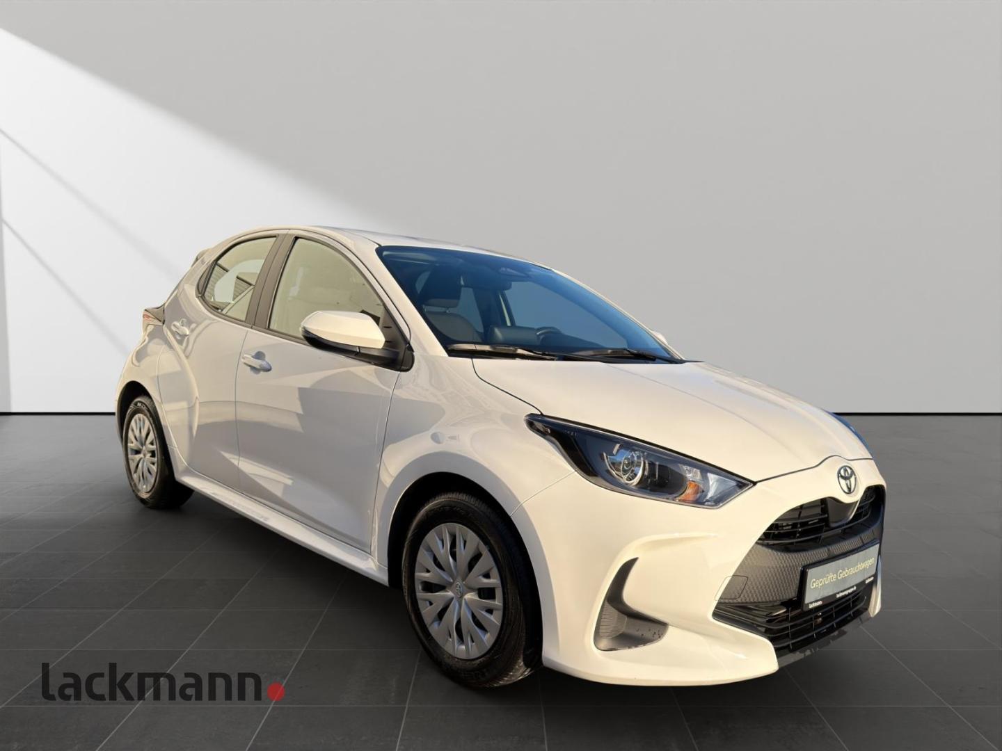 Toyota Yaris 1.5 Hybrid Business Edition*Keyless*SHZ*