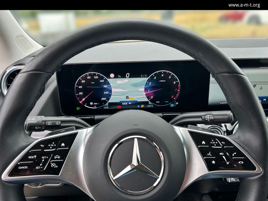 MERCEDES-BENZ B 200