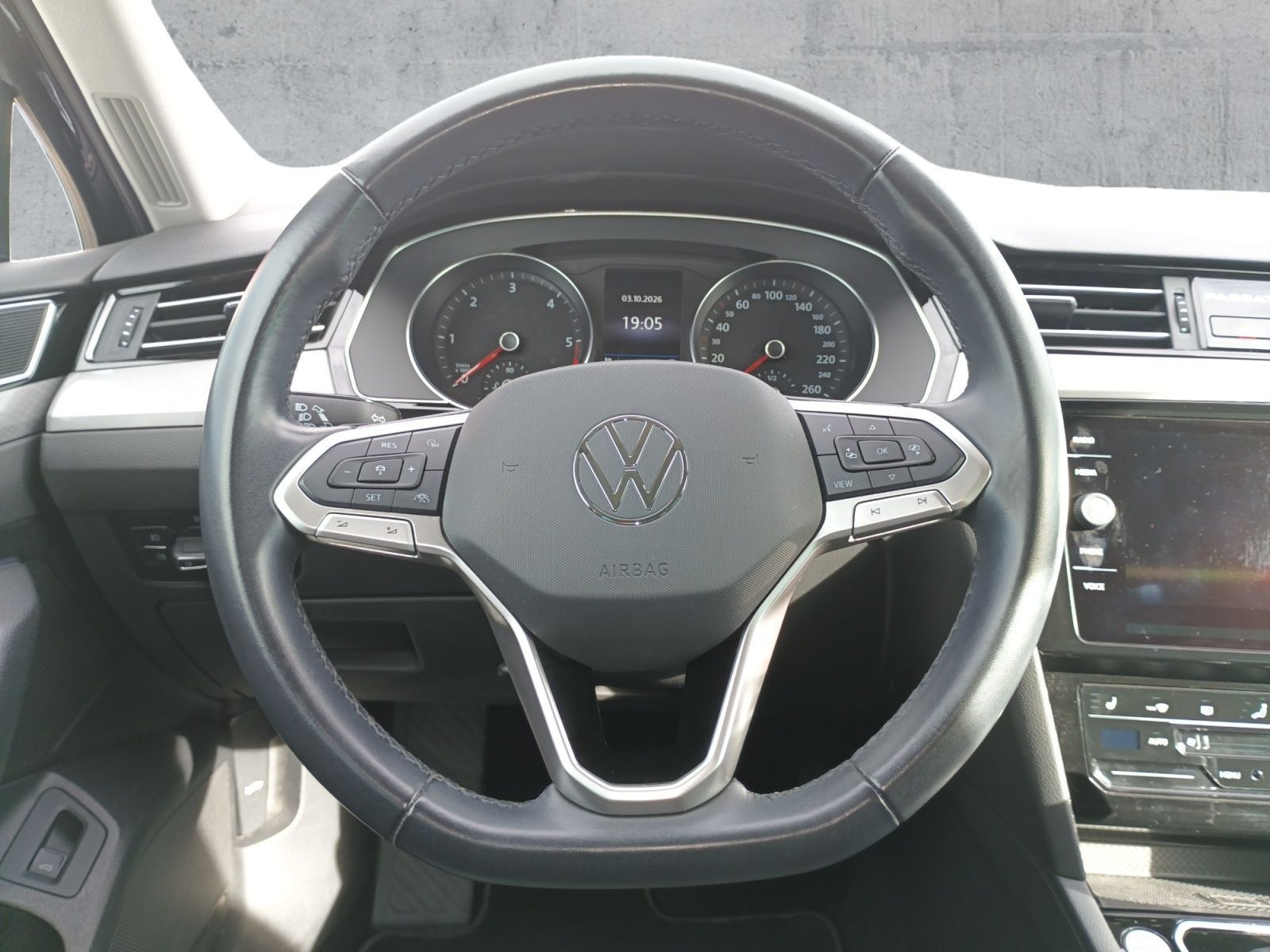 Volkswagen Passat Variant - Bild 10