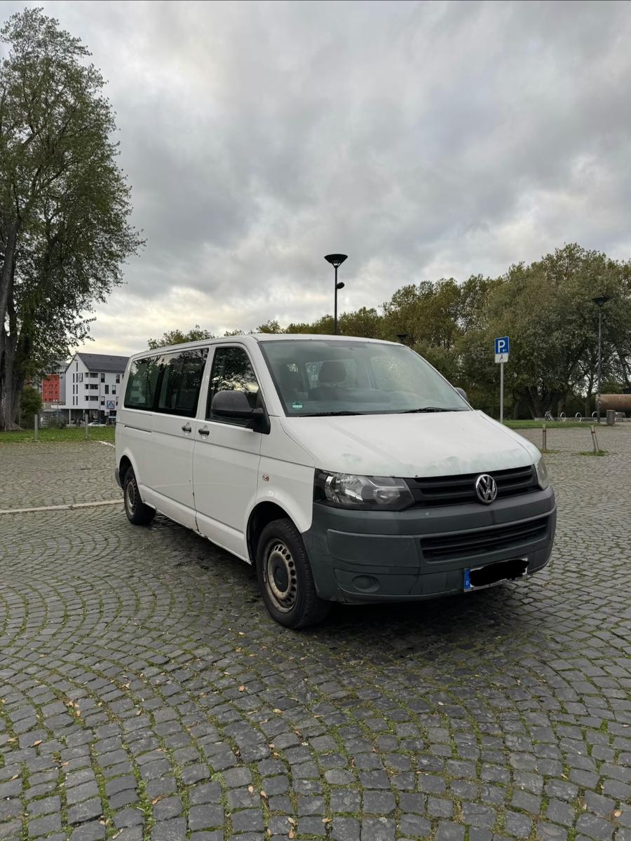 Volkswagen Transporter 2009 — engine 2.000 cm³, 102 HP (75kW)