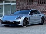 Porsche Panamera 4 S d.*SPORT DESIGN PAKET*PANO.*MATRIX* - Porsche Panamera mit Diesel-Antrieb: Sportwagen