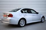 BMW 320i Lim.+Navi+Xenon+PDC+1.Hand+34.600KM - BMW 320 aus 2007: 320i