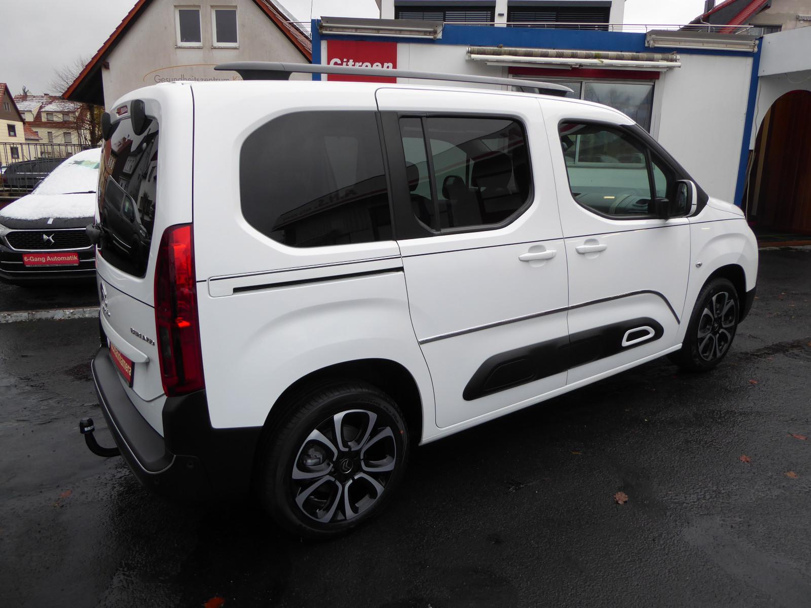 Citroën Berlingo Shine Blue HDI 131+Panorama+AHK