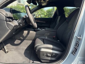 BMW 520d xDrive Touring M Sportpaket Head-Up DAB