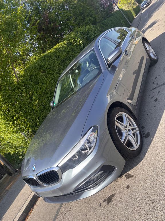 Image of BMW 530