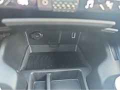 Fahrzeugabbildung DS Automobiles DS7 Crossback E-Tense 225 Gr. Chic erst 3500 km