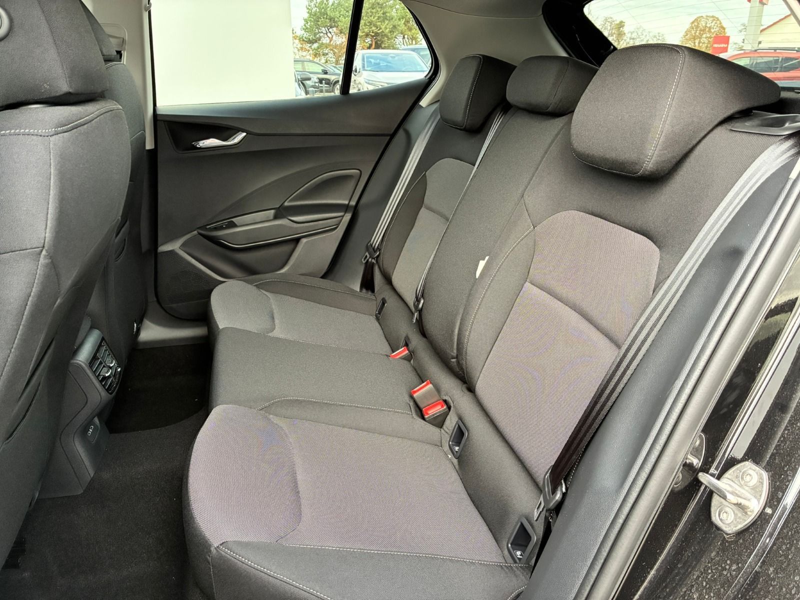 Fahrzeugabbildung SKODA Fabia Selection 95PS 5-Gang*RFK*LED*BehLenkrad*S