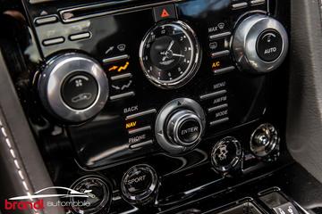 2011 Aston Martin DBS — миниатюра 20