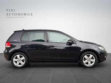 Volkswagen Golf - 5