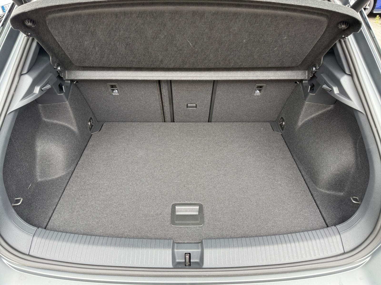 Volkswagen T-Roc - Bild 6