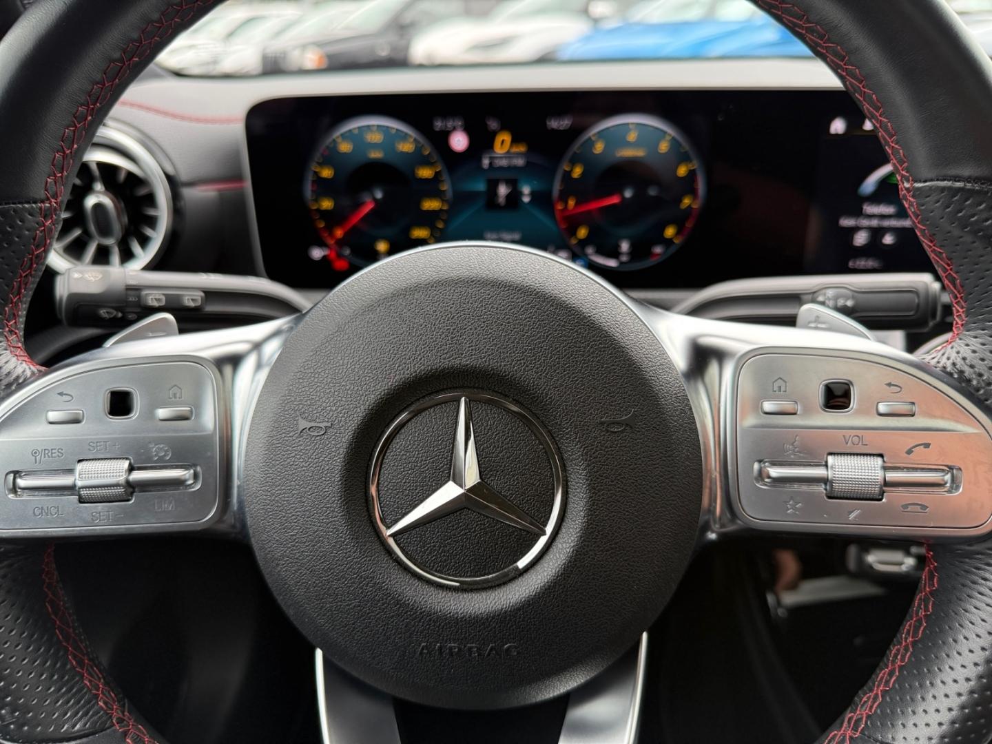 Mercedes-Benz CLA 200 Shooting Brake AMG Line*Pano*LED*Kamera*