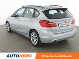 BMW 2er 225xe Active Tourer Advantage Aut.*NAVI*LED* - silberne BMW 225 Active Tourer