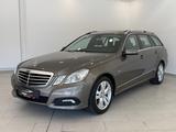 Mercedes-Benz E 220 T CDI BlueEfficiency Avantgarde|AHK|SHD| - Mercedes-Benz E 220: Cdi Avantgarde