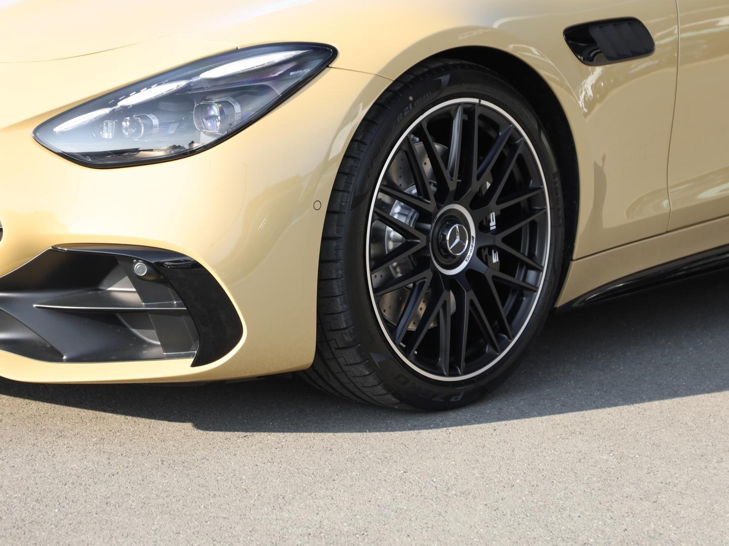 Mercedes-Benz AMG GT 43 Night-II Panorama Burmester 21-Zoll