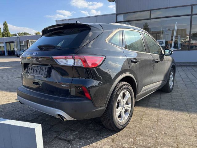 Ford Kuga 2.5 Duratec PHEV Cool & Connect