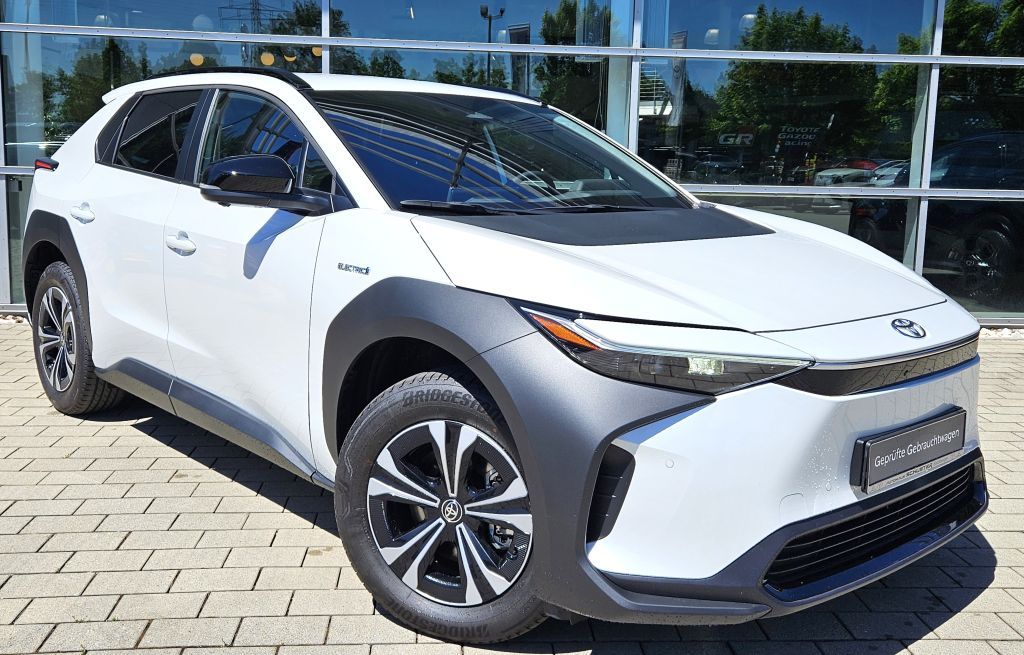2023 Toyota bZ4X
