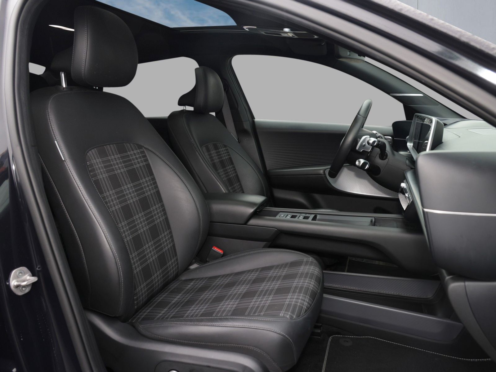 Hyundai IONIQ 6 – Bild 9