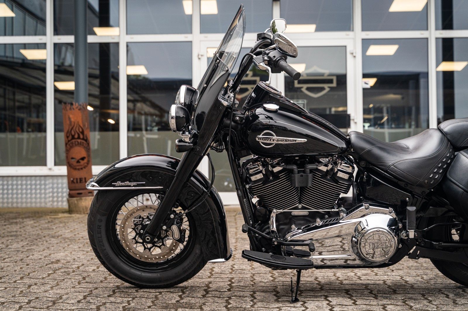 Fahrzeugabbildung Harley-Davidson Softail Heritage 114 FLHCS - STAGE II. SE-TORQUE