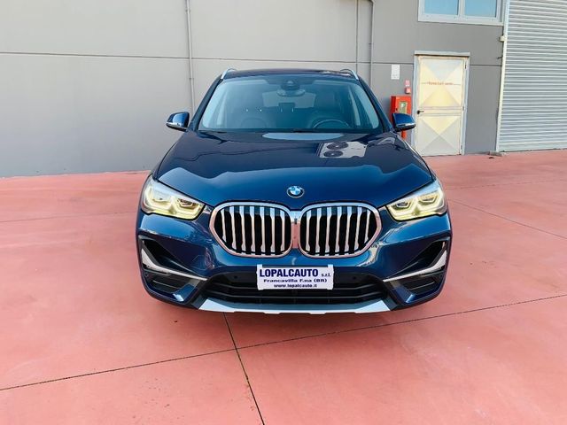 BMW - X1 - sDrive18d xLine