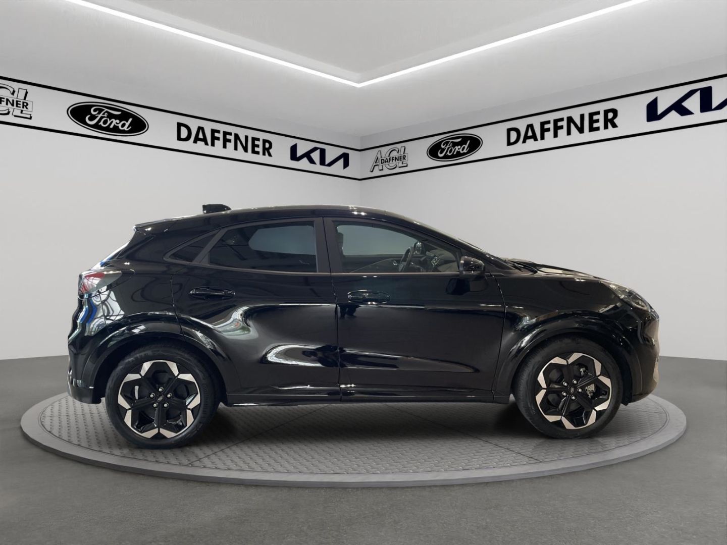 Fahrzeugabbildung Ford Puma Gen-E 124 kW Premium FWD El. Panodach Navi