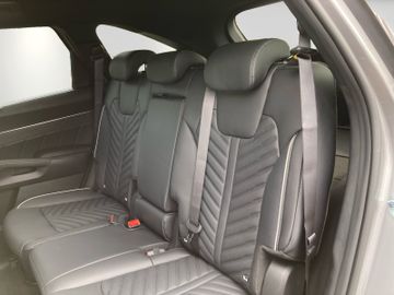 KIA Sorento - 7