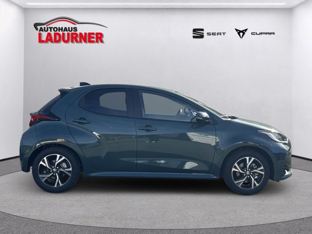 Yaris Hybrid Teamplayer LED Apple CarPlay Androi
