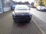 Peugeot 3008 Active Panoramad. Alu Klimaautom. Alu AHK - gebrauchte Peugeot 3008 aus dem Jahr 2011