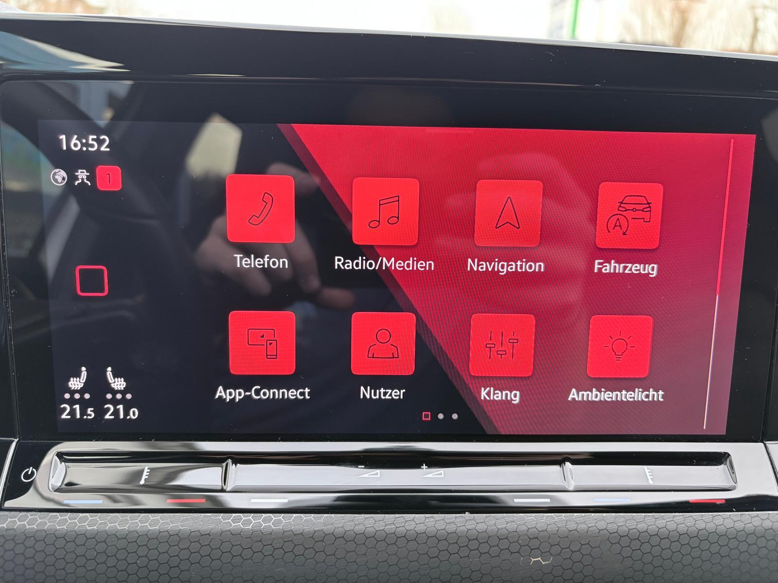 Volkswagen Golf VIII GTI LED, Pano, миниатюра 22