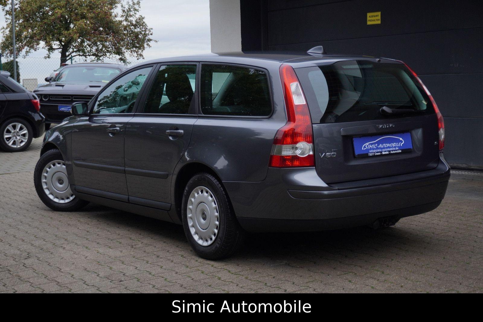 Volvo V50 2005 — photo 7