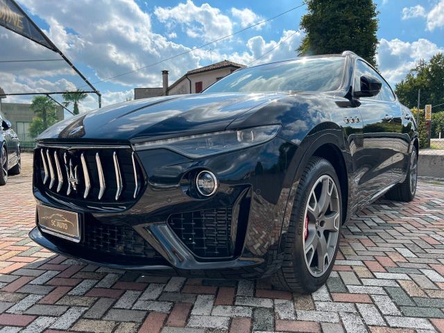 Maserati MASERATI Levante V6 Diesel AWD Gransport