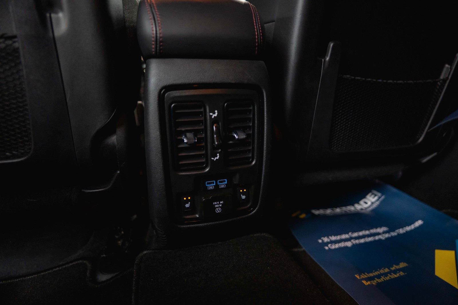 Fahrzeugabbildung Dodge Durango 5.7 V8 R/T SRT 4x4 Night-Paket Modell 22