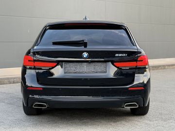BMW 520 - 9