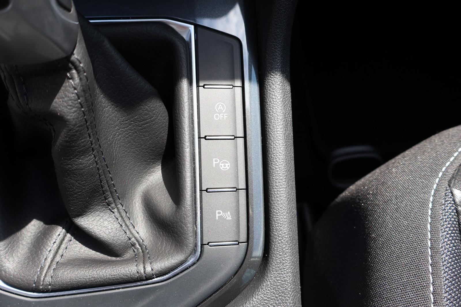 Volkswagen Tiguan 1.5TSI United LED Navi ACC AHK PDC USB, миниатюра 22
