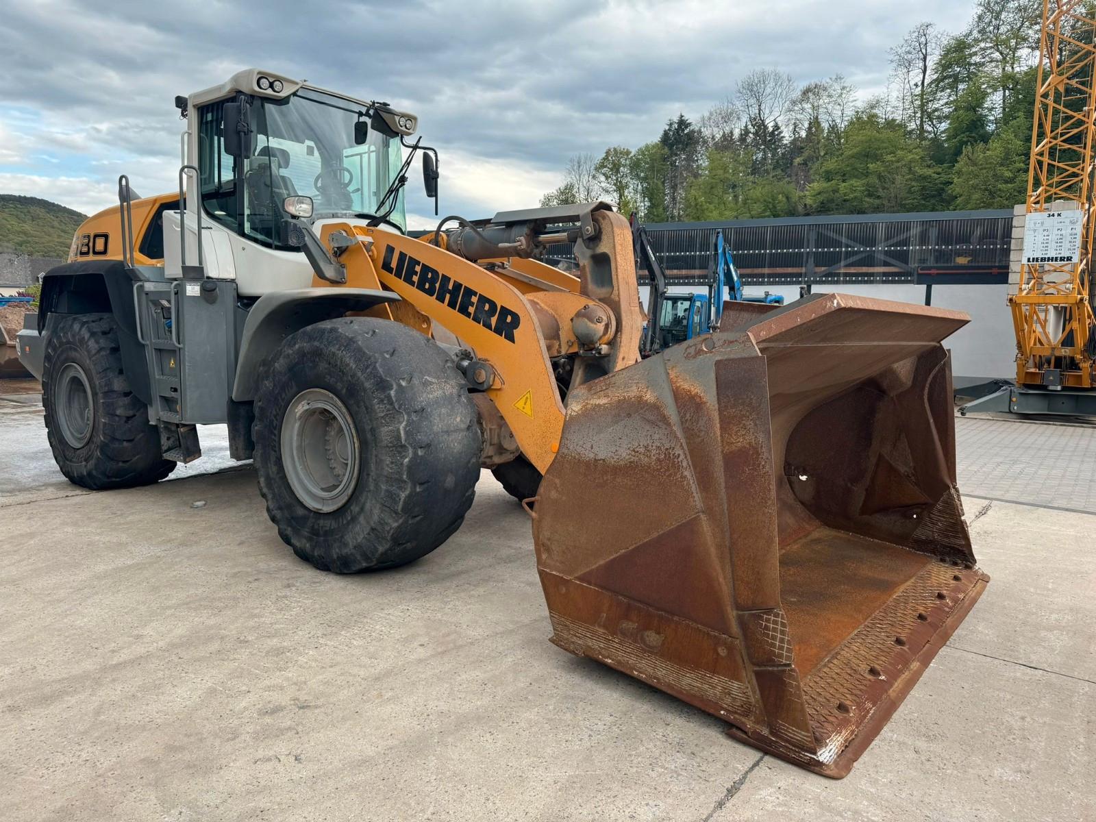 Liebherr L 580 X Power *FULL Service /566 / 576*