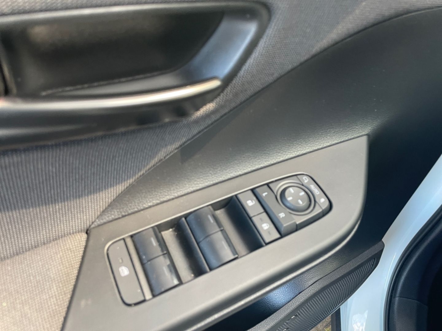 Toyota C-HR 1.8 Hybrid Team D Technik-Paket CAM SHZ AC foto 5