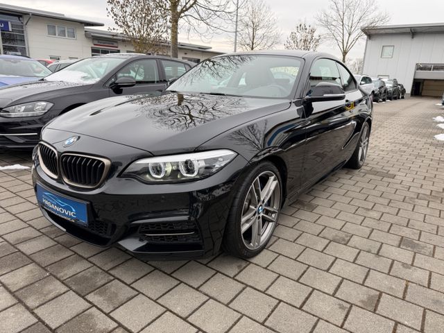 BMW M240i