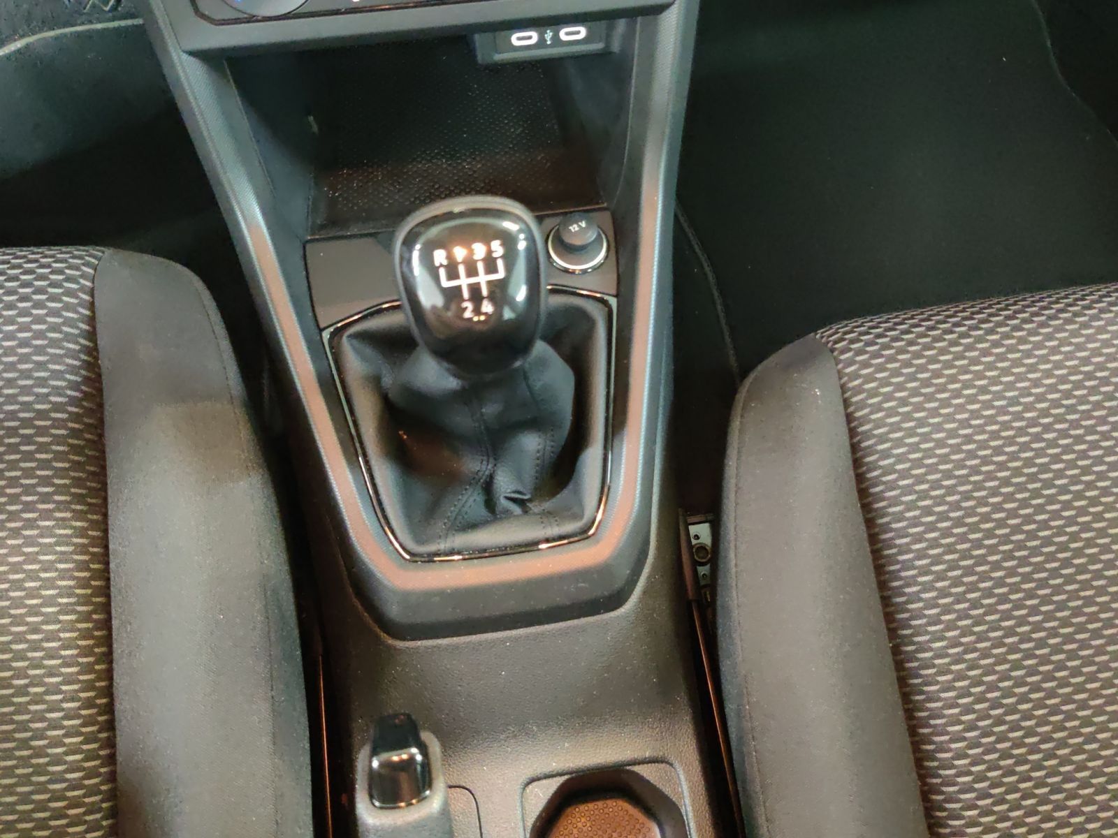 Volkswagen T-Cross - Bild 12