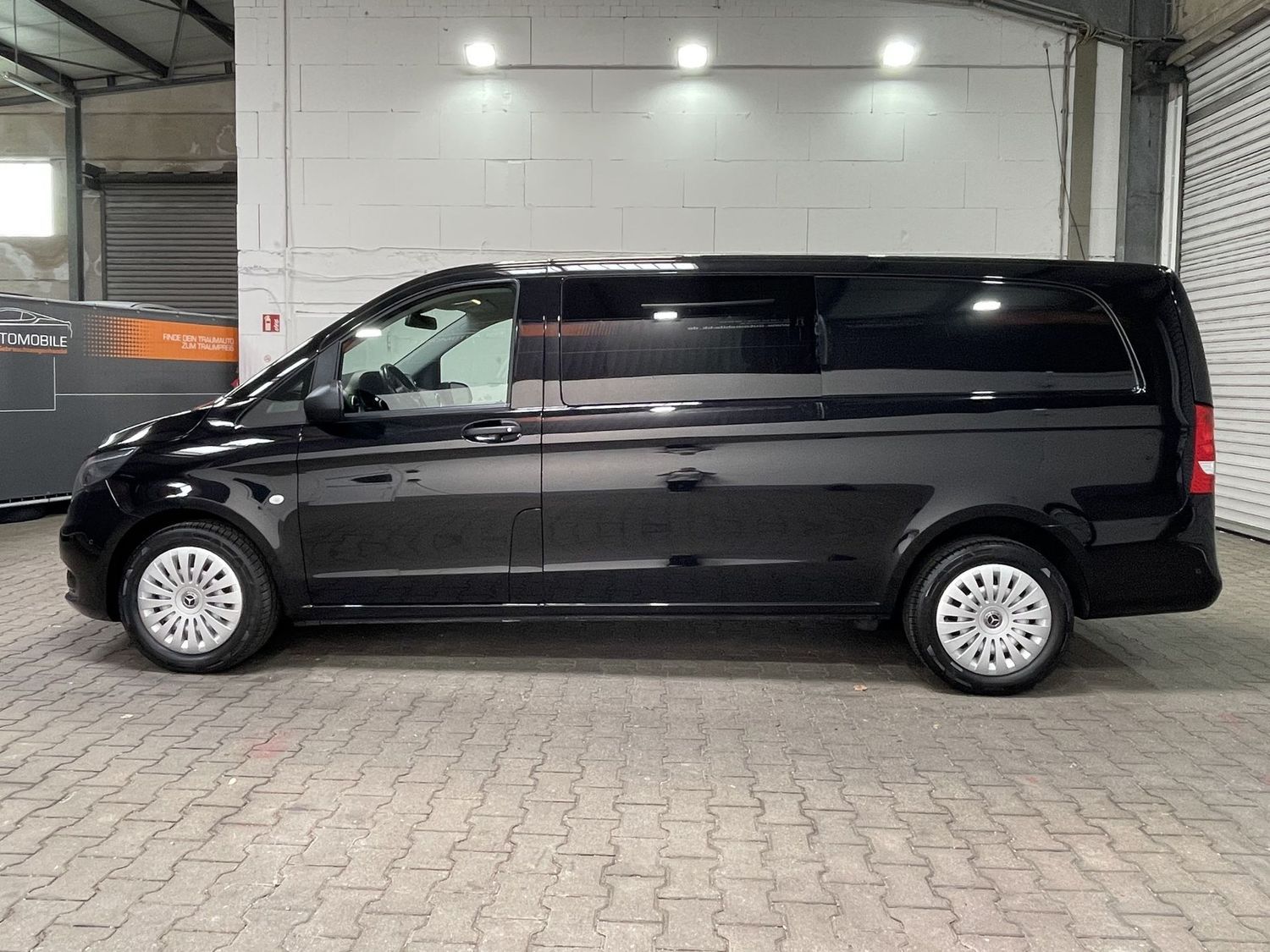 Fahrzeugabbildung Mercedes-Benz Vito 119 CDI extralang #Kamera#Tempo#Standheiz.