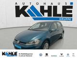 Volkswagen Golf VII 1.0 TSI Trendline - mit Benzin-Antrieb: Grün, Limousine